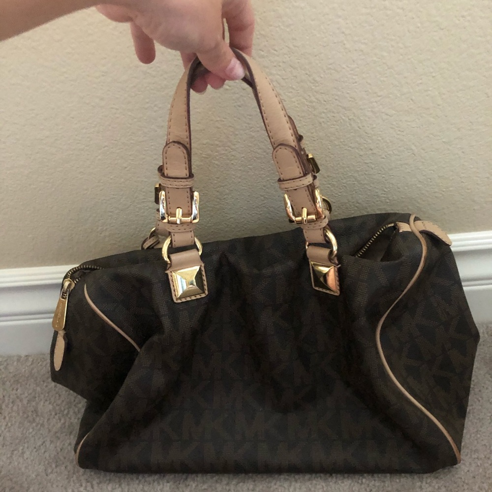 Michael Kors purse
